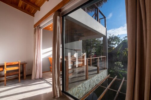 Beachfront Air Suites #5