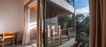 Beachfront Air Suites #5