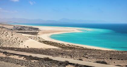 Home2Book Casa Calma