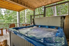 Bain à remous extérieur