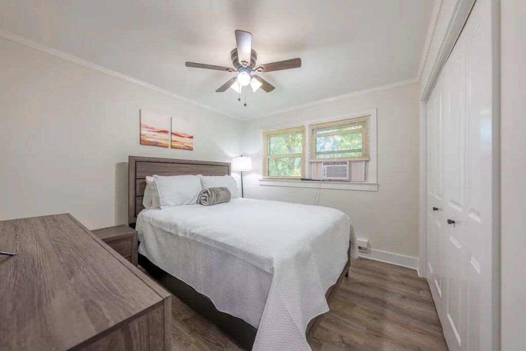 2 Schlafzimmer, Schreibtisch, kostenloses WLAN, Bettwäsche