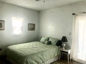 1 quarto, ferros/tábuas de passar roupa, Wi-Fi, roupa de cama
