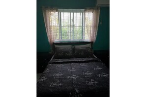 2 soverom, strykejern/-brett, wi-fi (inkludert) og sengetøy