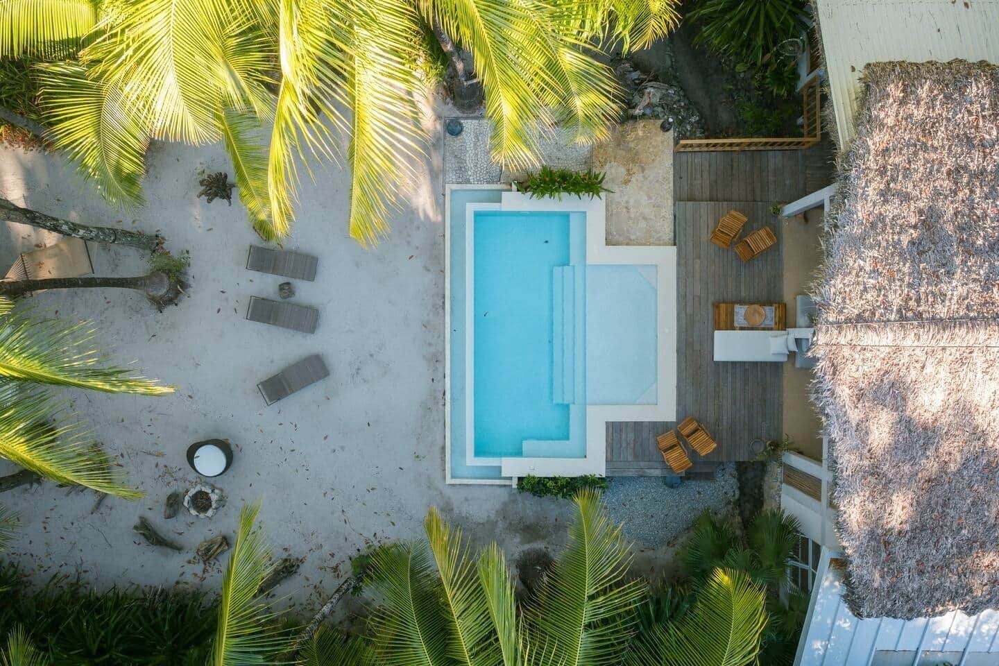 Una piscina a sfioro