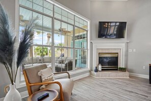 TV, fireplace, stereo, offices
