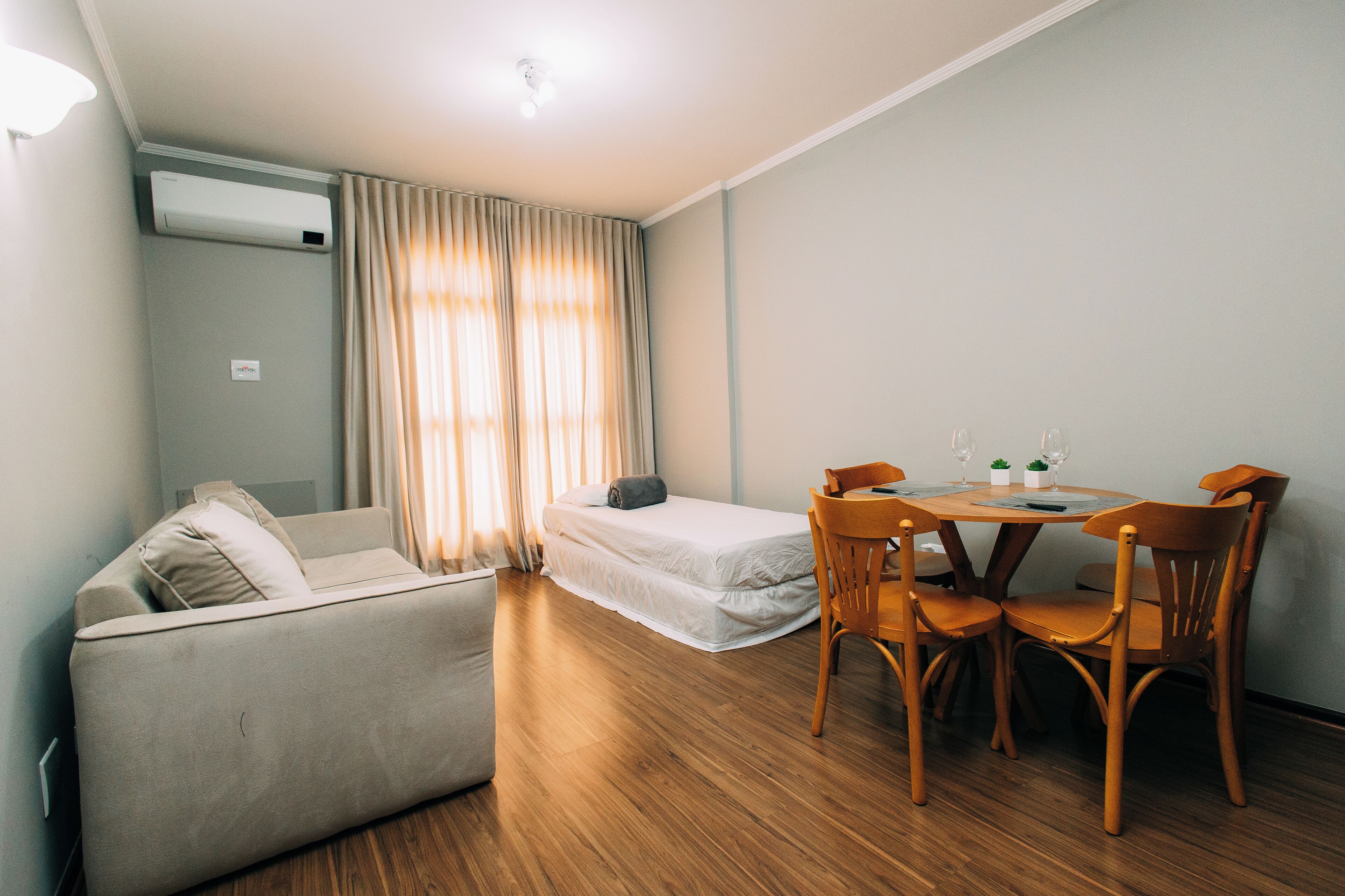 TV LED 39 polegadas com canais a cabo