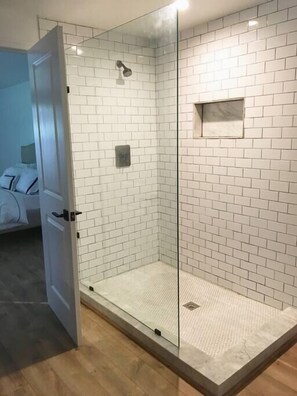 Bathtub, hair dryer, towels