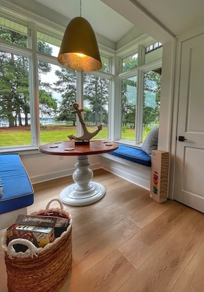 Interior - Thorneton Point Estate (Easton)