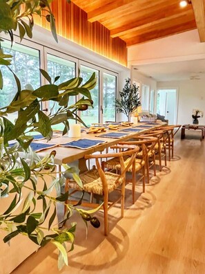 Dining - Thorneton Point Estate (Easton)