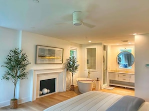 6 bedrooms, desk, iron/ironing board, WiFi - Thorneton Point Estate (Easton)