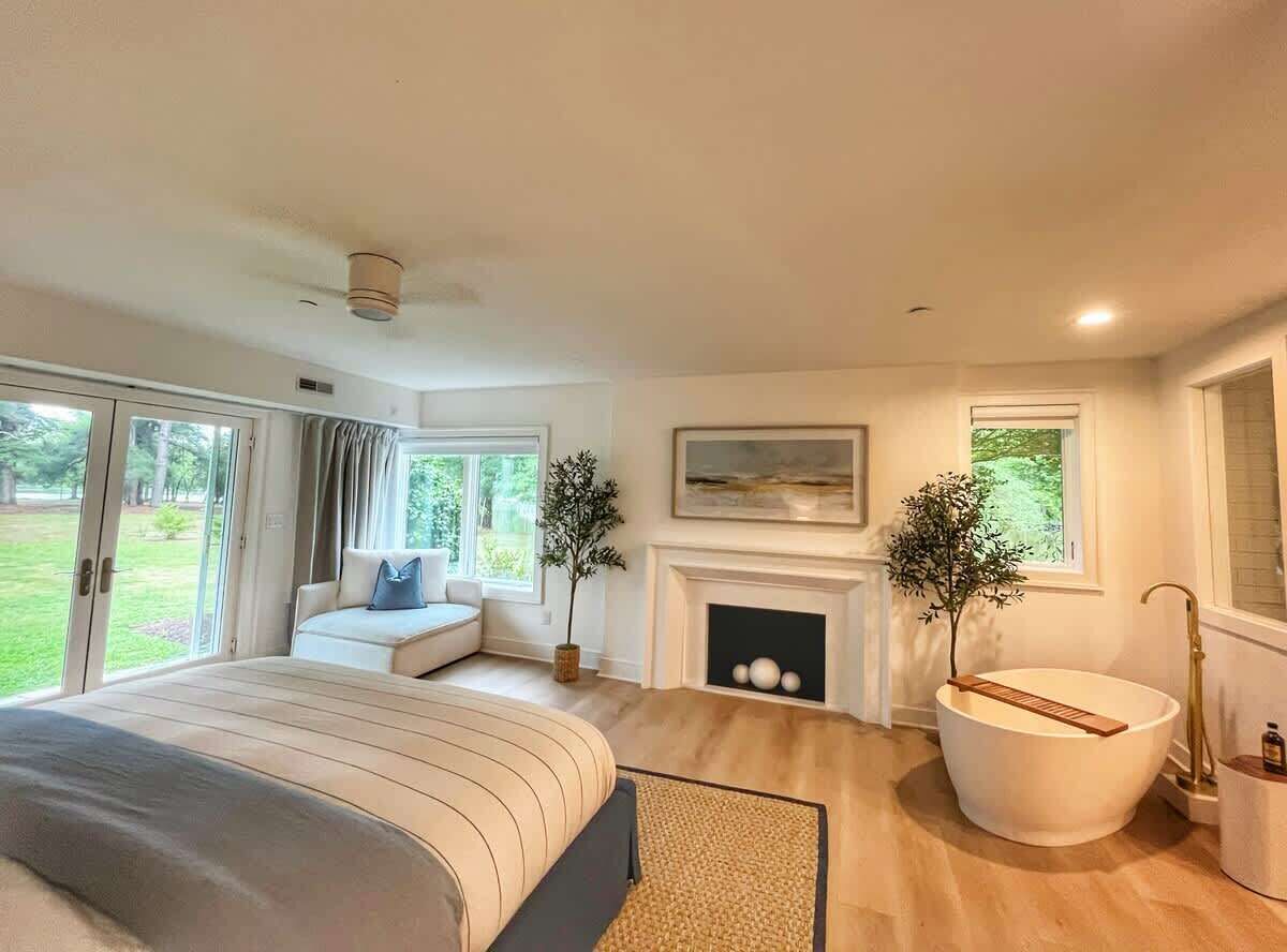 6 間睡房、書桌、熨斗/  熨衫板、Wi-Fi