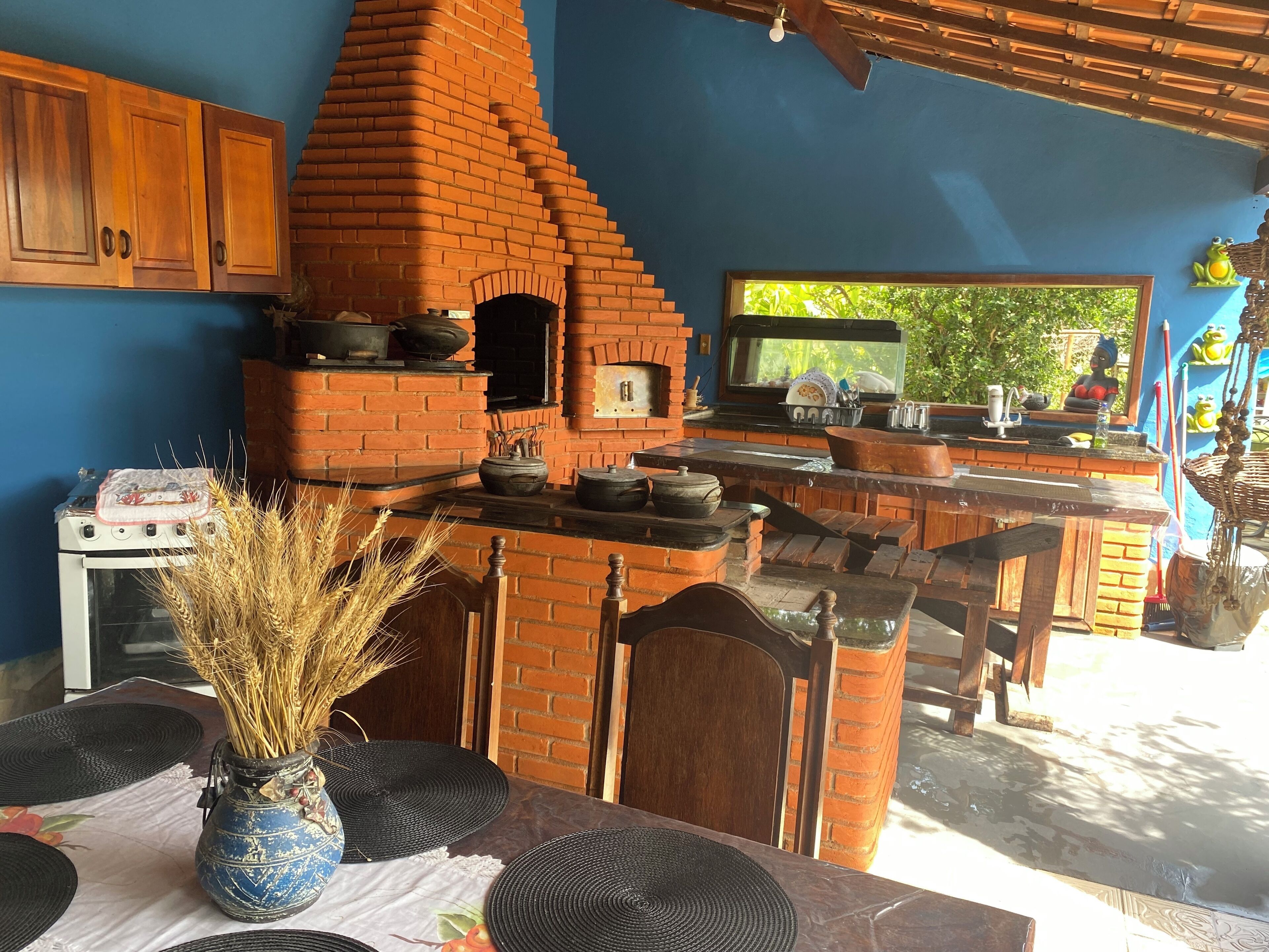 Tủ lạnh, lò vi sóng, lò nướng bánh mì 