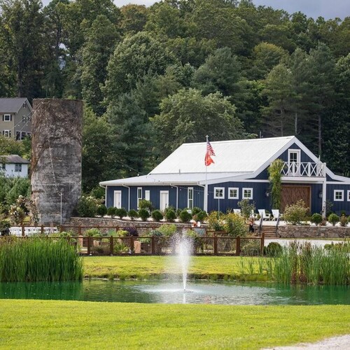 Escape to nature with this pet-friendly, family retreat just 15 minutes from Highlands! Perfect for hiking, relaxing, and playtime with the kids. Utilize the outdoor fire pit, indoor fireplace and the playhouse in the side yard full of games!
