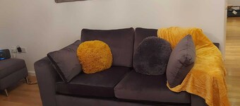 Lovely 2-bed Apartment in Milton Keynes