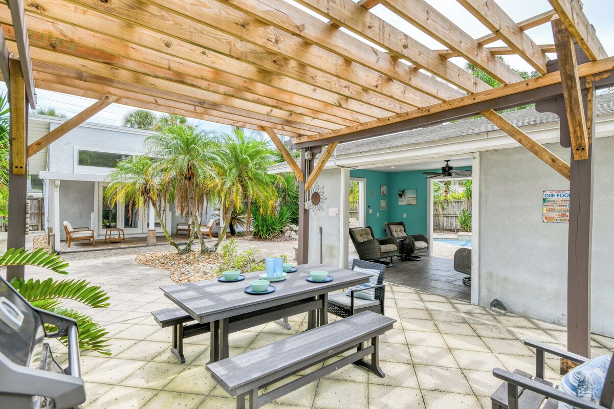 Photo 27 of Blue Heron - Amazing Backyard and Heated Pool, Near Beach & Historic Downtown