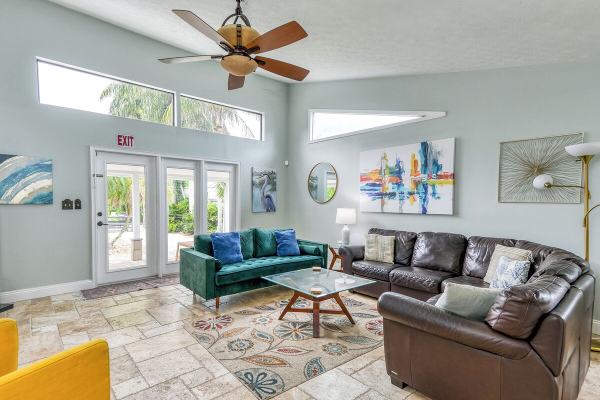 Photo 3 of Blue Heron - Amazing Backyard and Heated Pool, Near Beach & Historic Downtown