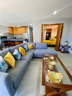 Apartemen Comfort, 2 kamar tidur, tepi gunung | Area keluarga