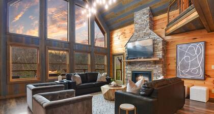 "Southern Falls" - Luxury Pool Cabin in The Summit at Bluff Mtn! Pickleball coming soon!