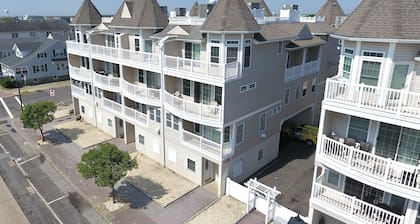 New Listing! Beautiful 2000 Square Foot Multi-Level Townhome. 1 BLOCK FROM BEACH
