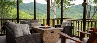 Breathtaking Views-Games-Cinema-SPA | Cardinal Ridge