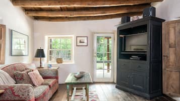 House (1 Bedroom) | Property amenity