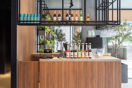Bar (on property). Hotel Keihan Namba Grande