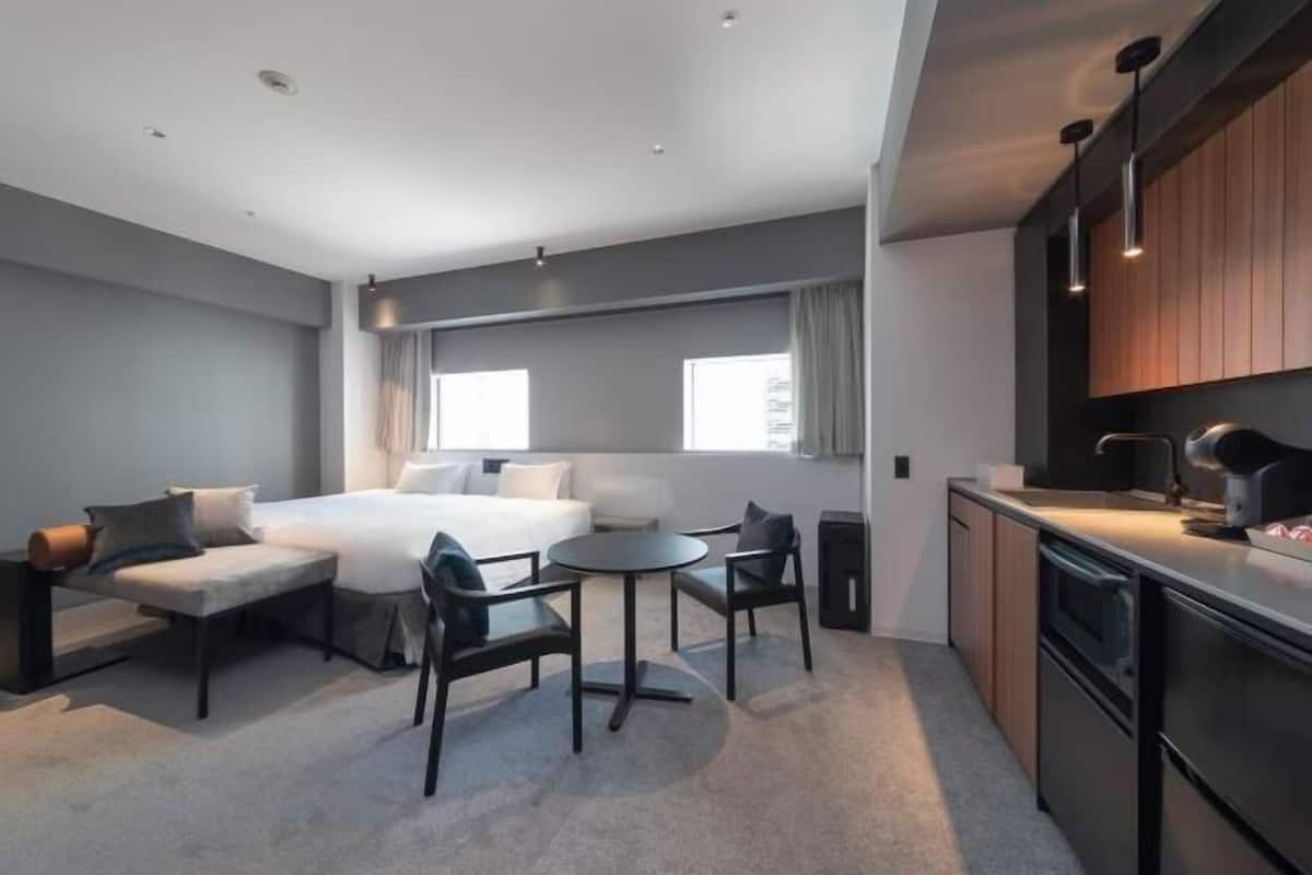 In-room safe, blackout drapes, free WiFi, bed sheets