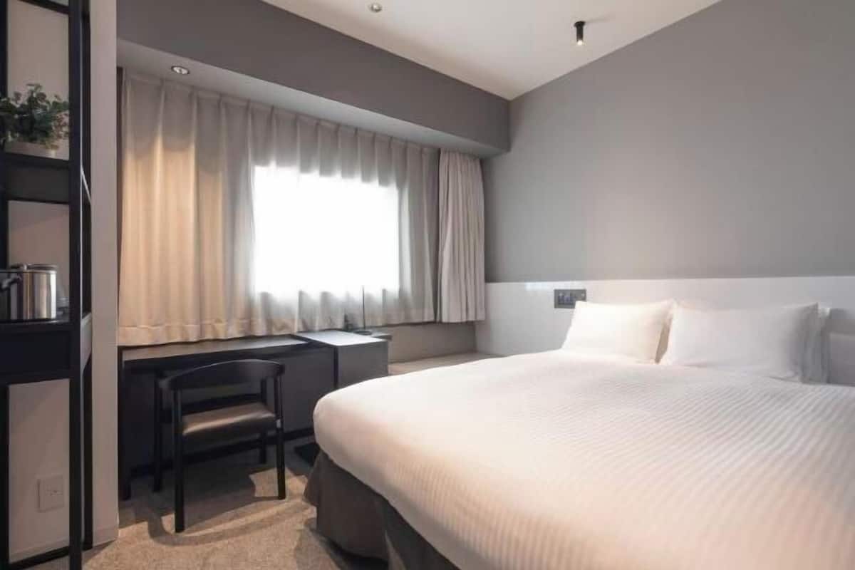 In-room safe, blackout drapes, free WiFi, bed sheets