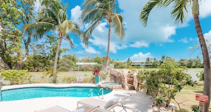 Unique & Quiet Poinciana Room at Cayman's Award-Winning Shangri-La B&B