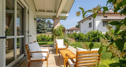 Bright White Villa with Private Garden near Bogogno golf club