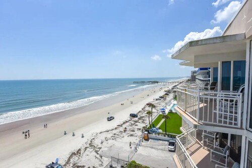 Penthouse Oceanfront Luxury condo,  French doors, big views, sunrise and sunset