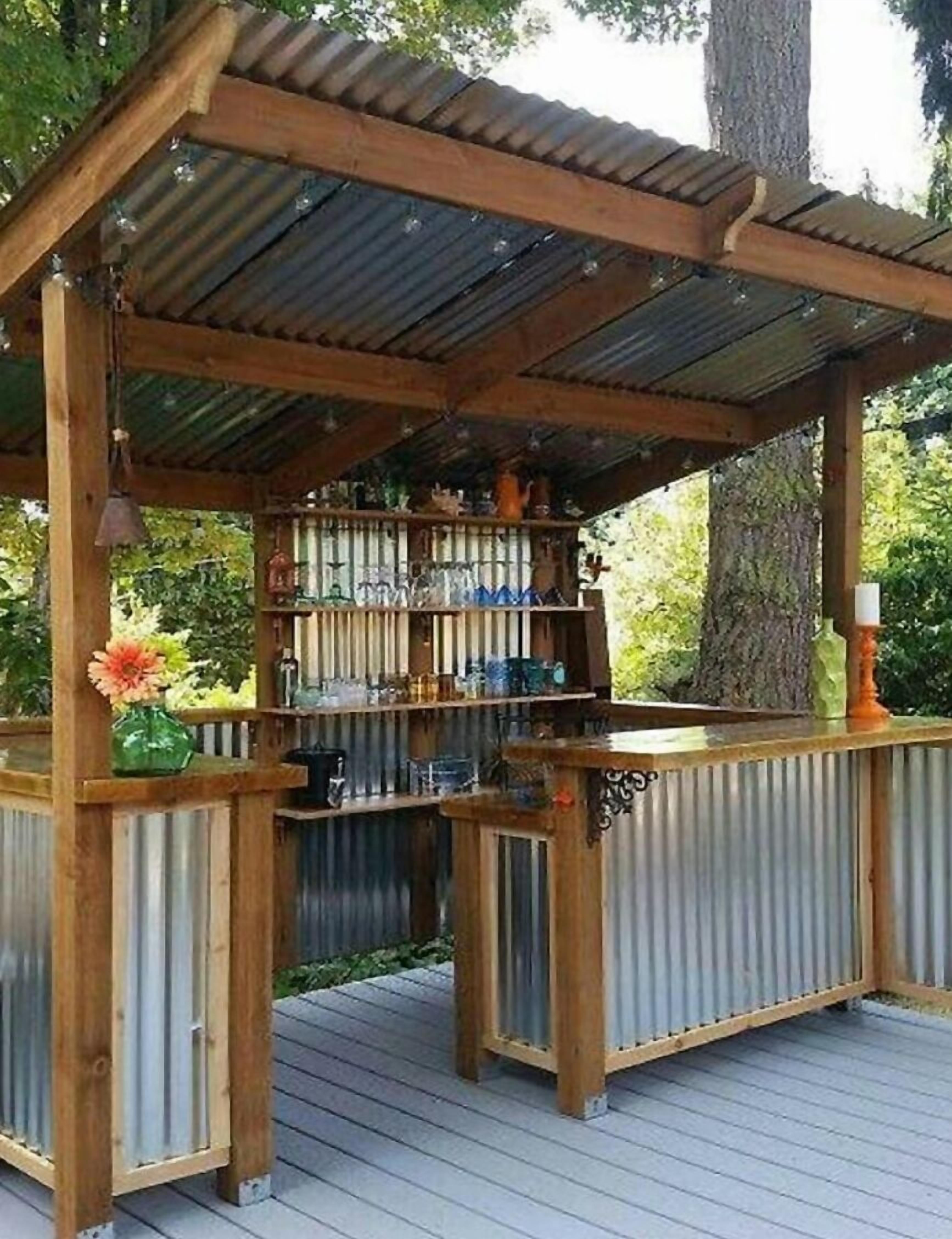 Bar (en la propiedad)