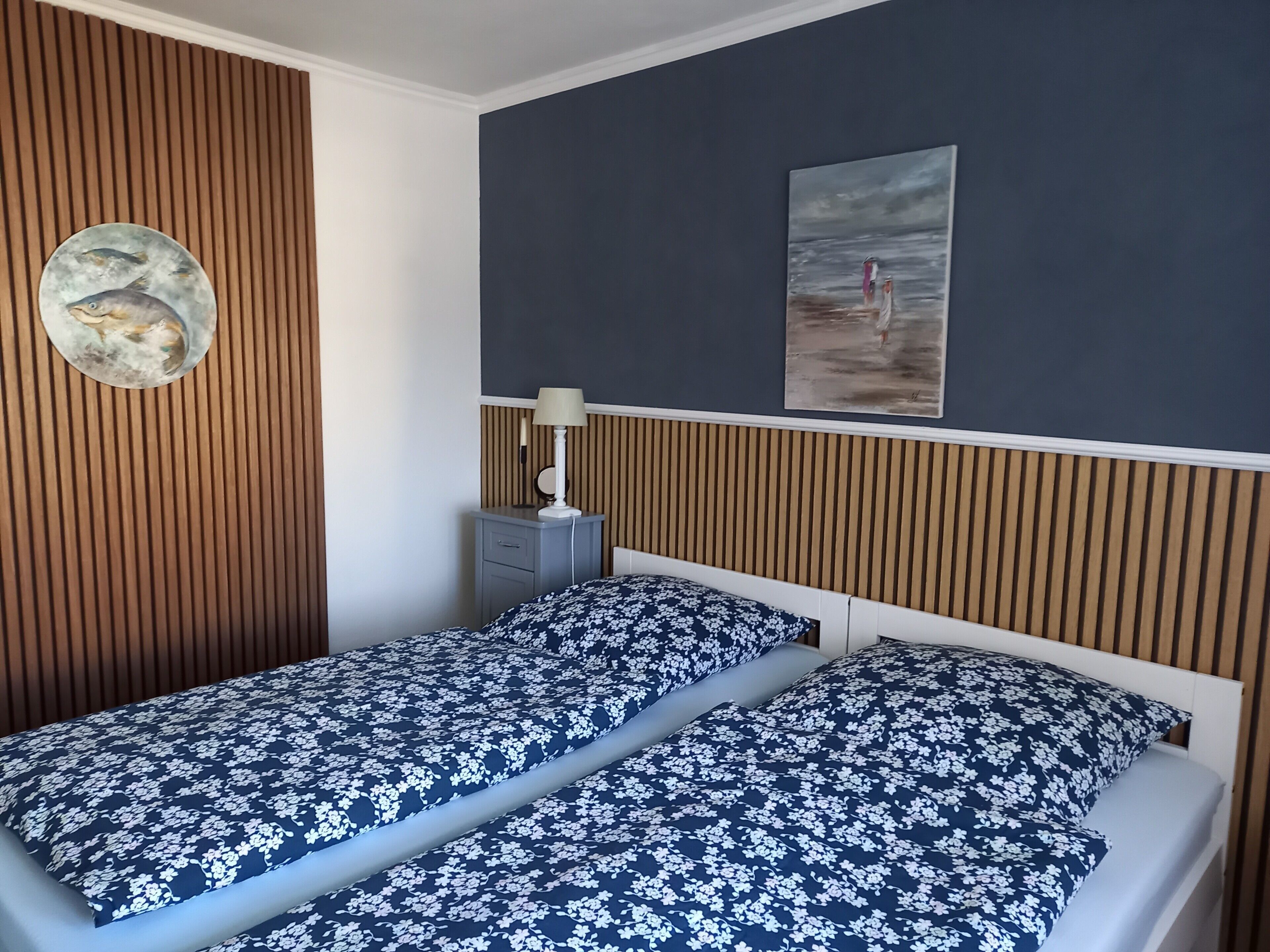 2 makuuhuonetta, silitysrauta/-lauta, ilmainen Wi-Fi, vuodevaatteet