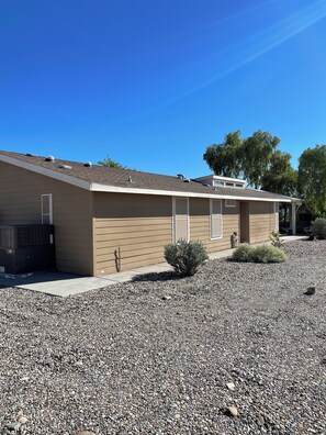 Exterior - Havasu Lake house (Needles)