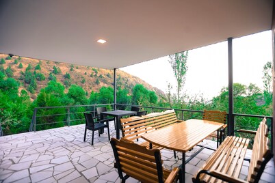 Nature Premium Room - Heater/Wifi/Mountain View