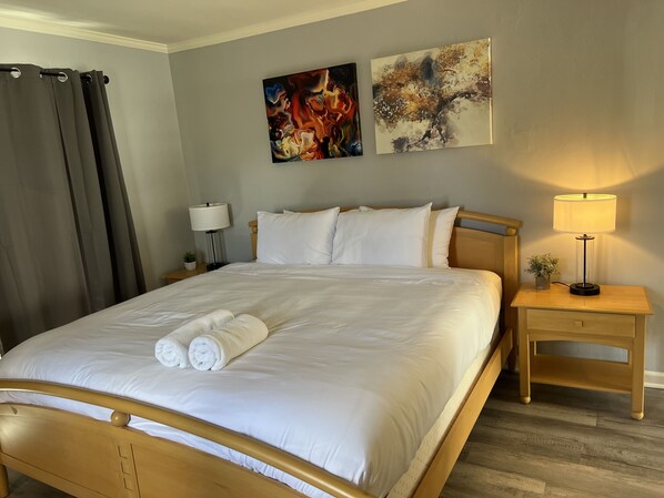 1 habitación, tabla de planchar con plancha, wifi y ropa de cama 