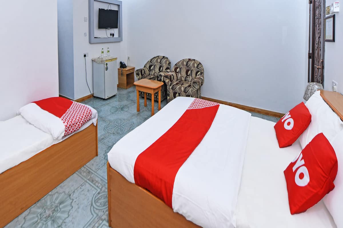 Standard Triple Room | 1 bedroom, desk, free WiFi, bed sheets
