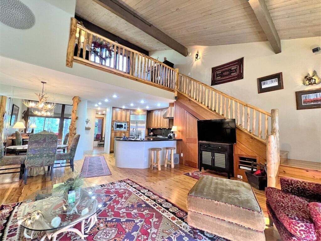 Charming Condo at Tamarron, Views, Pool, Hot Tub, Workout Center, Golf