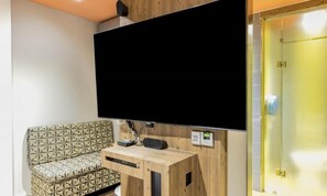 Decoración personalizada, muebles diferentes y wifi gratis 