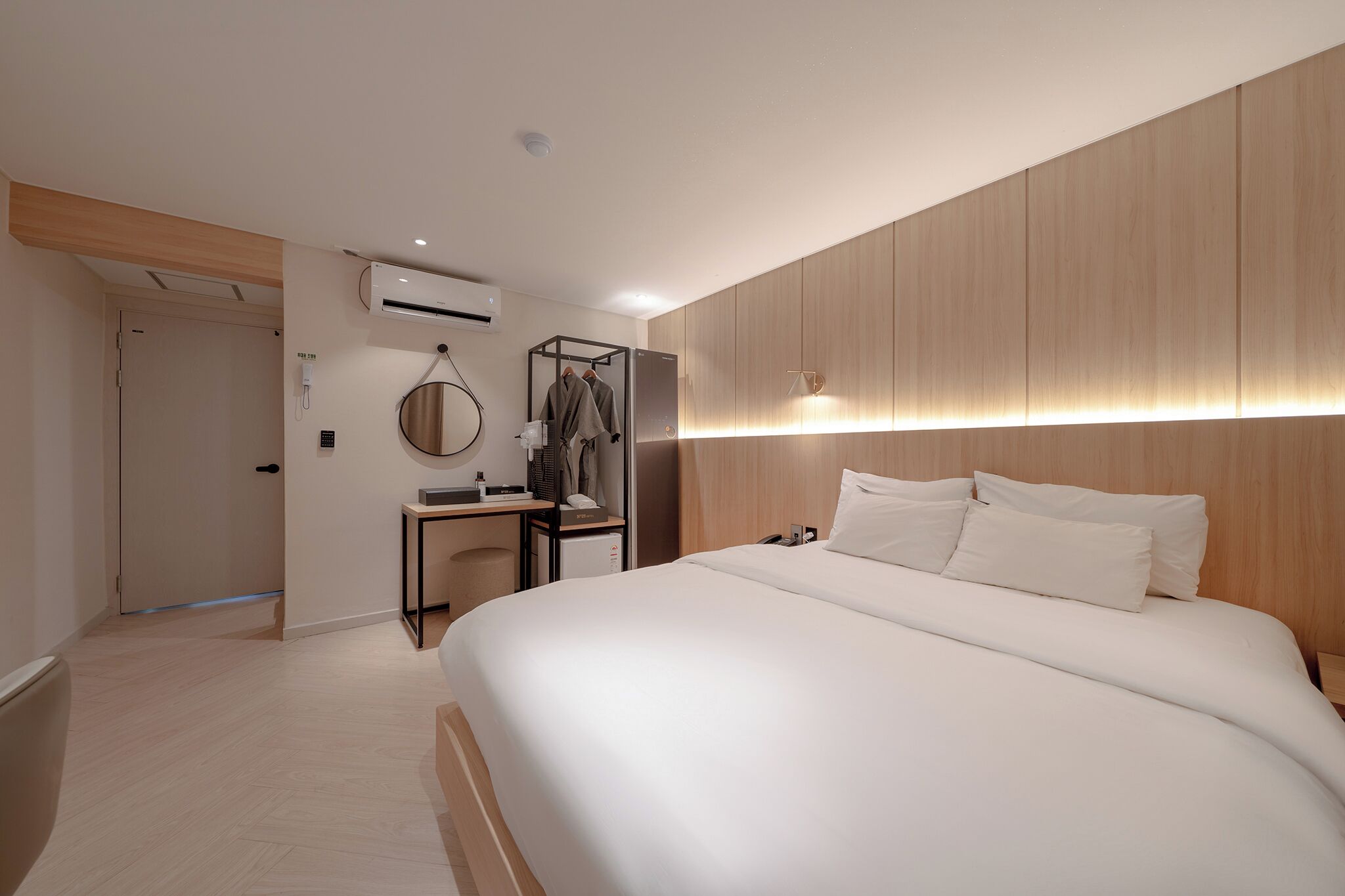 Chambre Double Standard | Décoration personnalisée, ameublement personnalisé, Wi-Fi gratuit