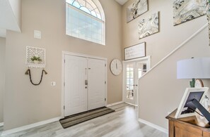 Interior - Spacious Sunshine Estate*Pool*Beaches*Near Springs (Spring Hill)