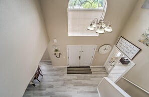 Interior - Spacious Sunshine Estate*Pool*Beaches*Near Springs (Spring Hill)