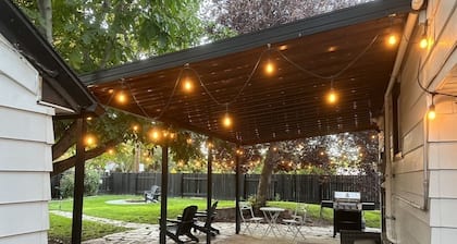 Luxury lower level , pet friendly, fully fenced yard