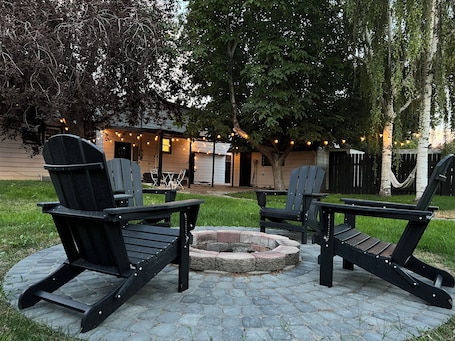 Terrace/patio. Luxury lower level , pet friendly, fully fenced yard