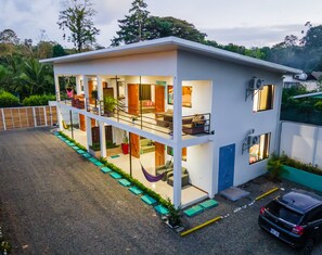 Fachada del alojamiento