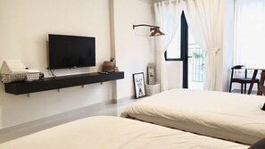 1 bedroom, desk, iron/ironing board, free WiFi