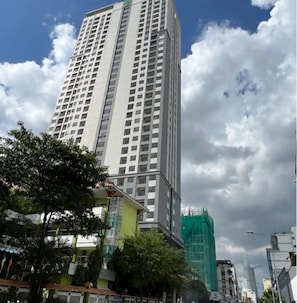 Exterior - Bunny Home - Spacious Nest 5 mins walk to Bui Vien (Ho Chi Minh City)