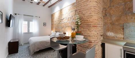 4 slaapkamers, wifi, beddengoed