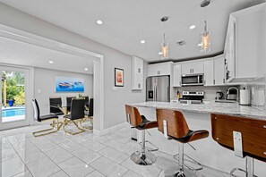 House | 3 bedrooms - The Perfect Get Away - Walk to Wilton Drive (Wilton Manors)