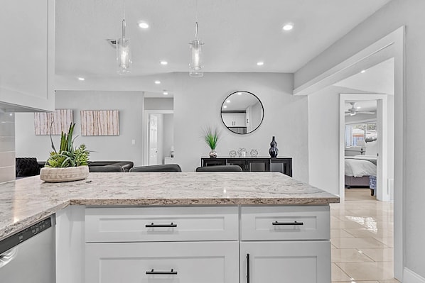 House | 3 bedrooms - The Perfect Get Away - Walk to Wilton Drive (Wilton Manors)